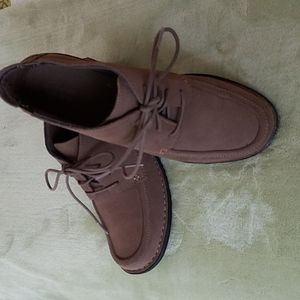 Clarks Leather (Suede) Ankle Boots Size 9.5  Like New